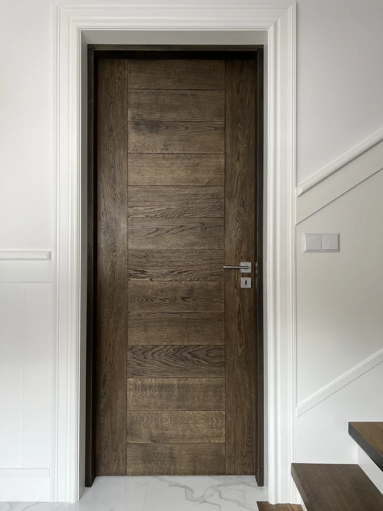 drzwi drewniane